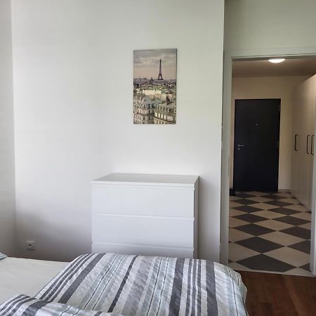 New Apartment In Karlin, Praha 8, Close To Center エクステリア 写真