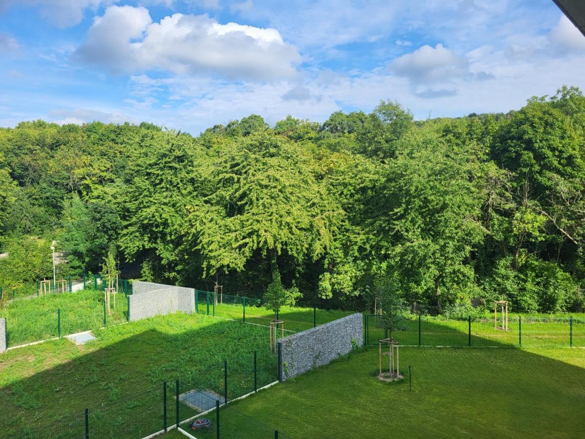 New Apartment In Karlin, Praha 8, Close To Center エクステリア 写真