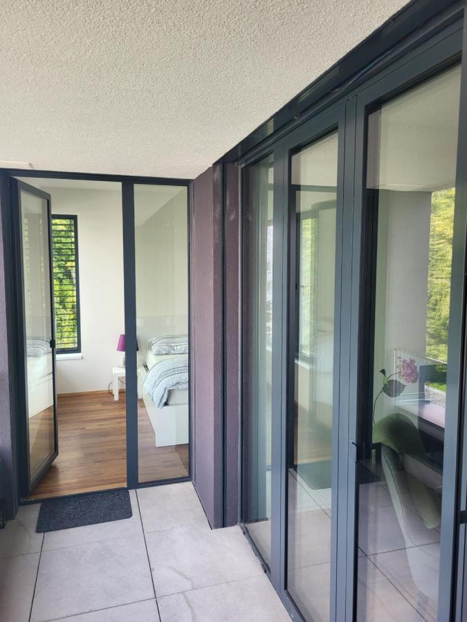 New Apartment In Karlin, Praha 8, Close To Center エクステリア 写真