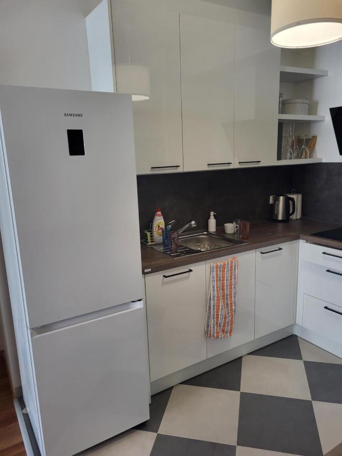New Apartment In Karlin, Praha 8, Close To Center エクステリア 写真