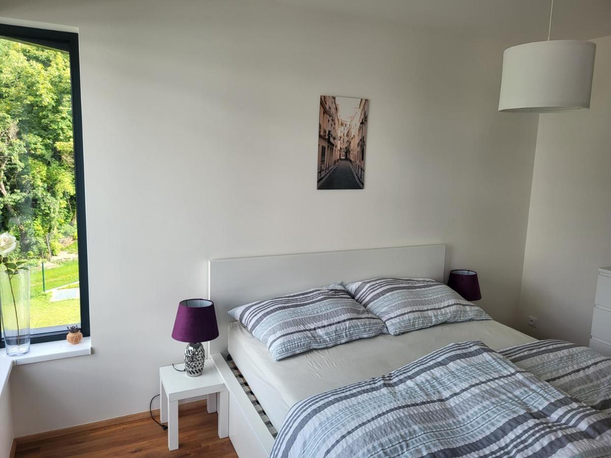New Apartment In Karlin, Praha 8, Close To Center エクステリア 写真